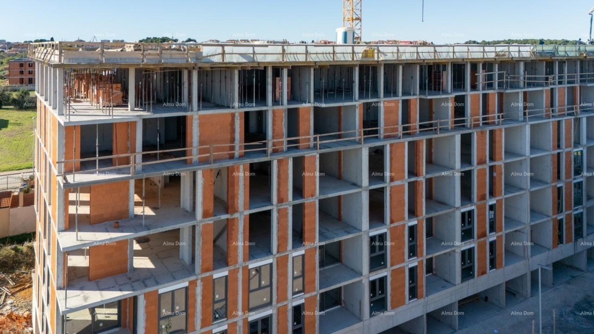 Pula, new project! Multi-family, modern building with an elevator, close to the center. Apartment for sale with a parking space and storage. S53 13