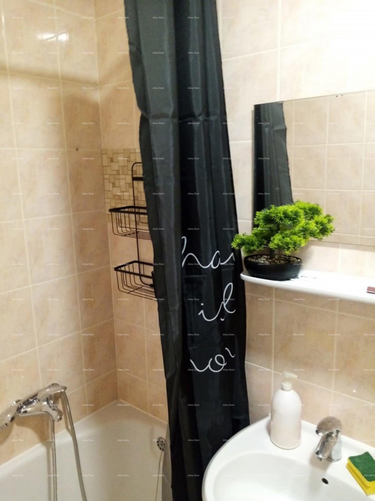 In vendita appartamento in ottima posizione a Pula-Veruda, vicinanza al mare! 9