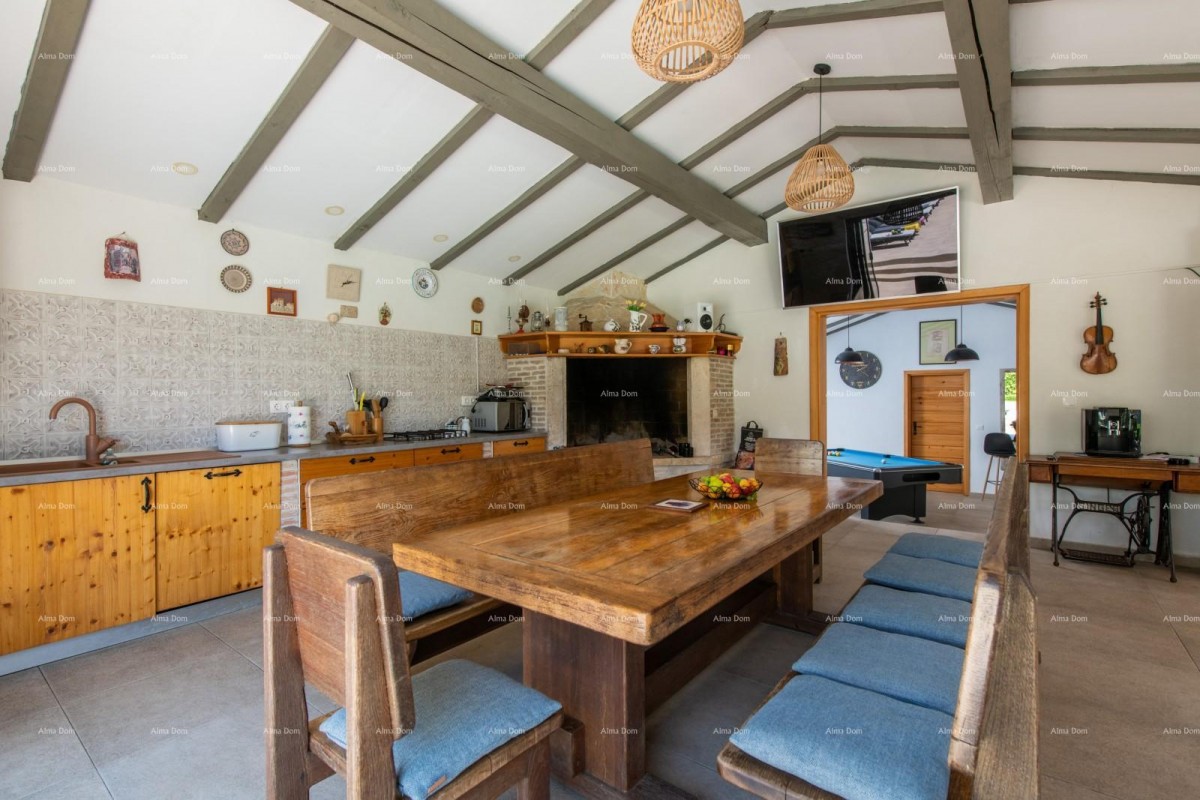 Prodaja - luksuzna vila s bazenom i dodatnim objektom, na prostranoj okućnici, Ližnjan! 15