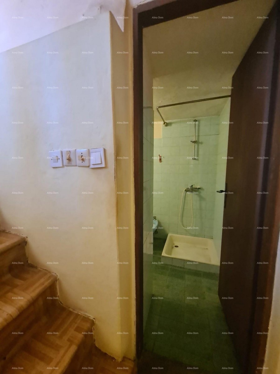 Istarska kamena kuća za renovaciju. Općina Lovrećica. 33