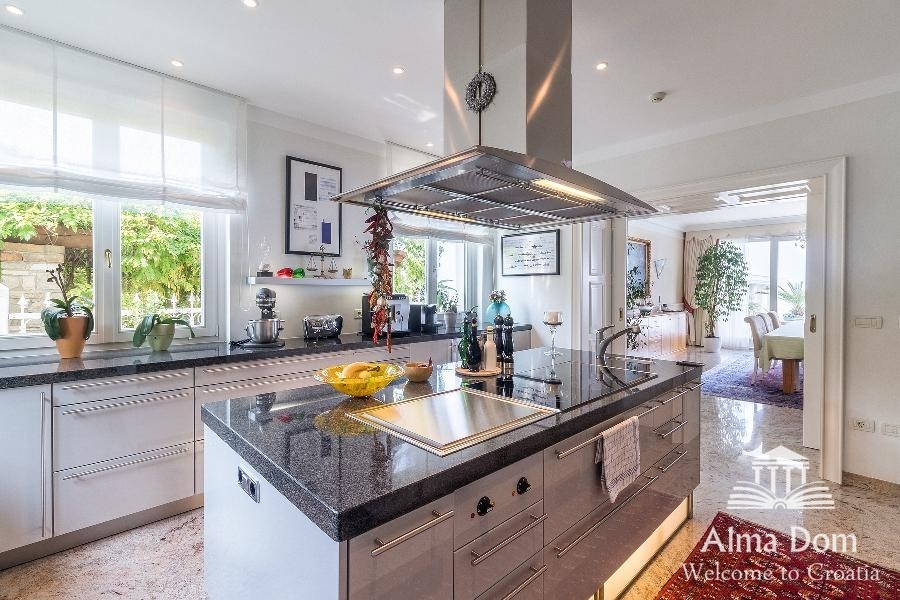 Umago,villa prima filla al mare! 34