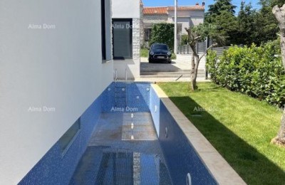 Prodaje se moderna vila, Rovinjsko selo!