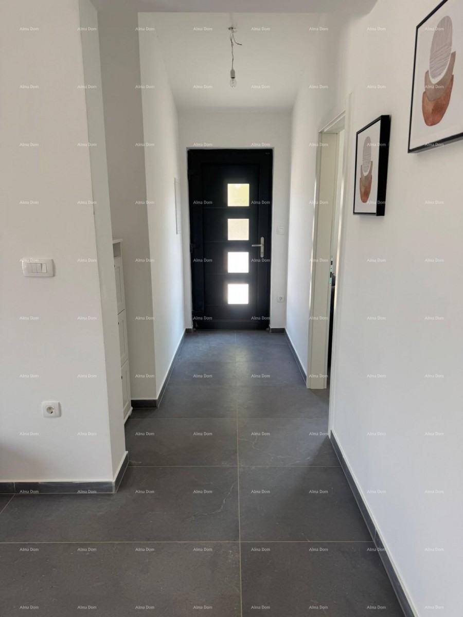 Vendita - casa bifamiliare con piscina riscaldata, nei dintorni di Poreč! 4