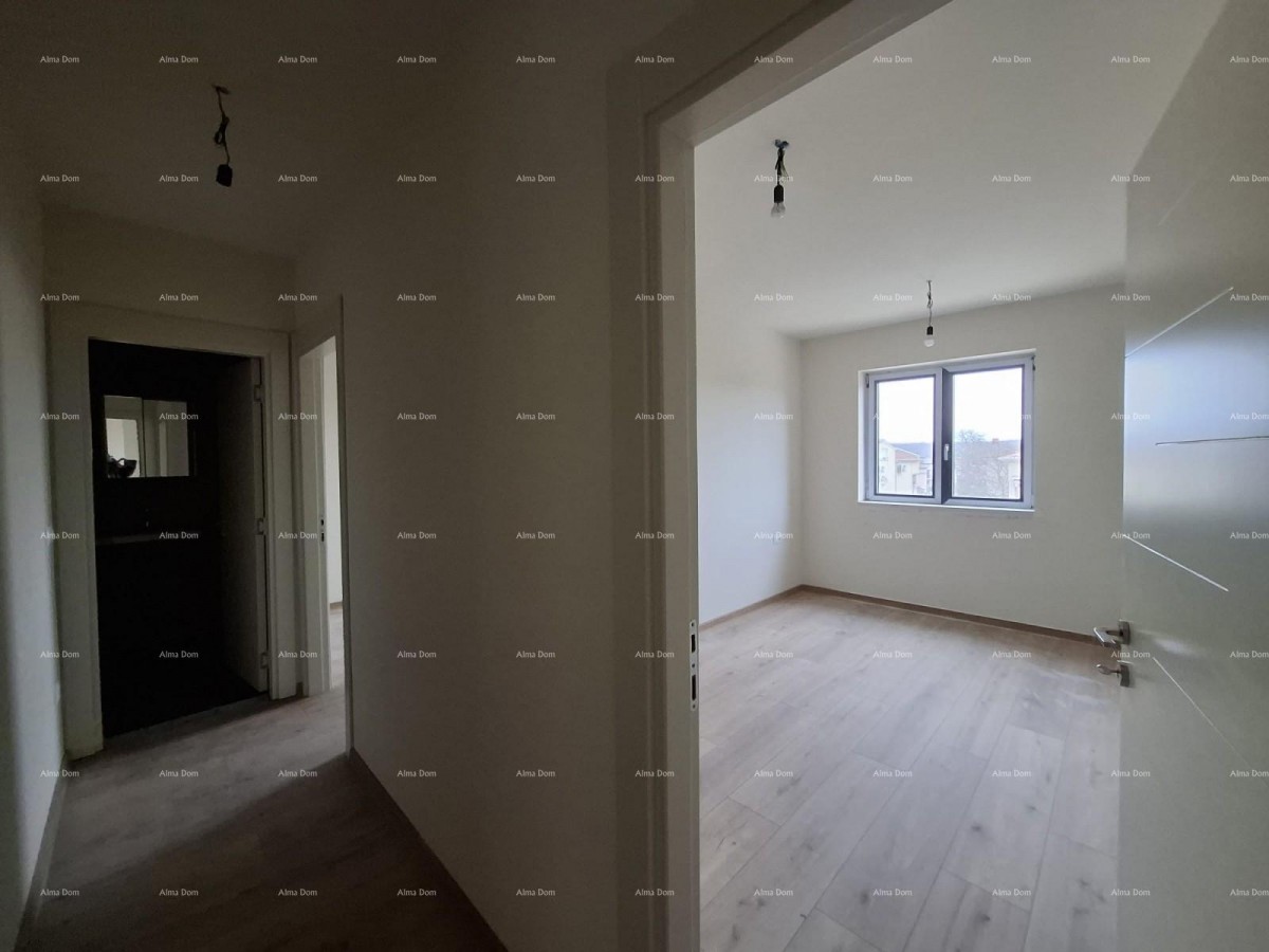 Apartments for sale in a new business-residential project, Poreč, C302-building C 12