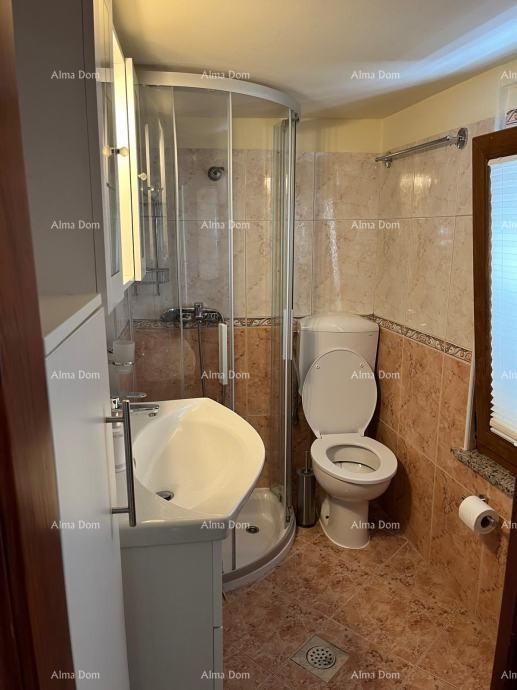 Poreč - Prostorno in popolnoma opremljeno stanovanje na odlični lokaciji! 10