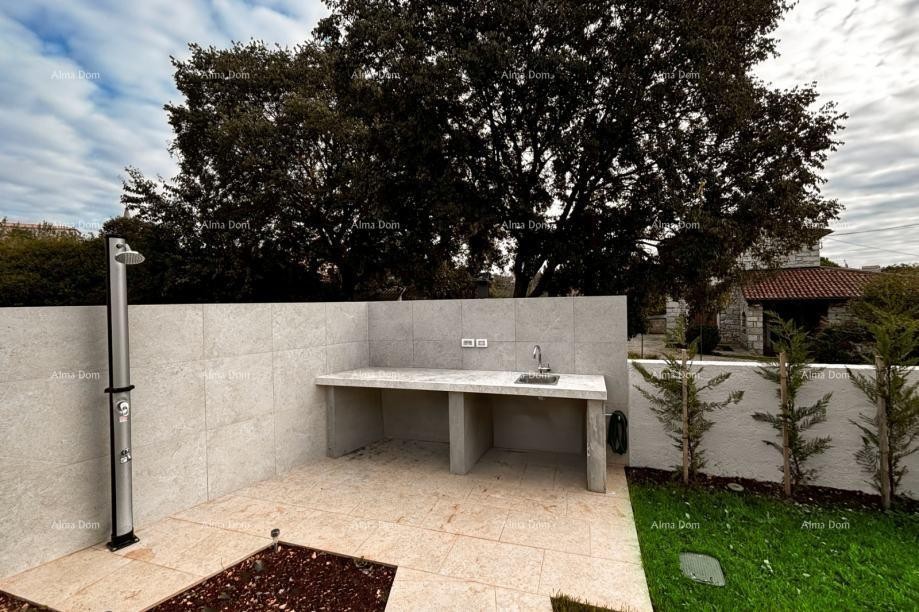 Prodaje se samostojeća moderna prizemna kuća, Bale! 14