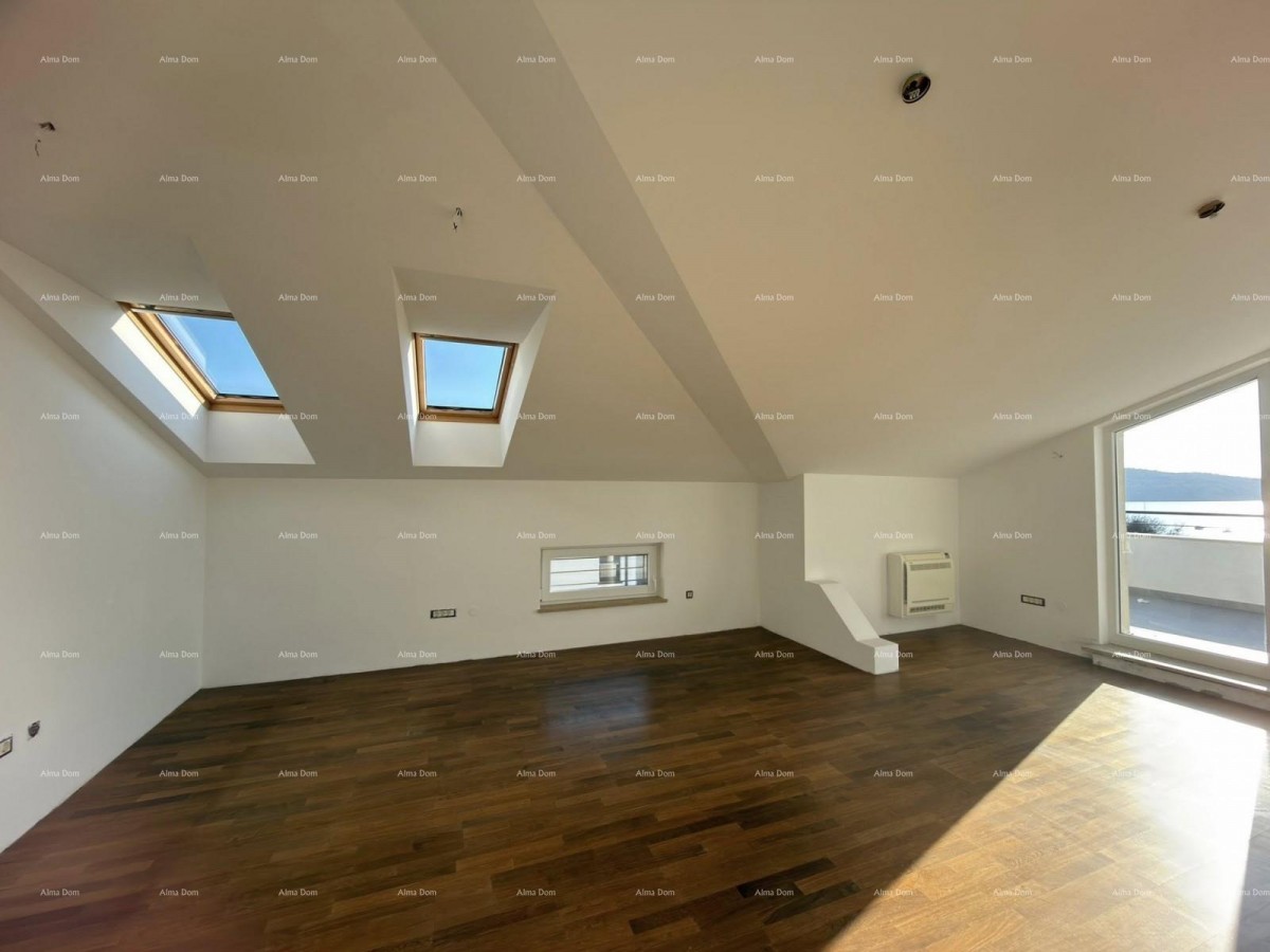 MEDULIN – penthouse z odprtim pogledom na morje, 150 m od obale 4