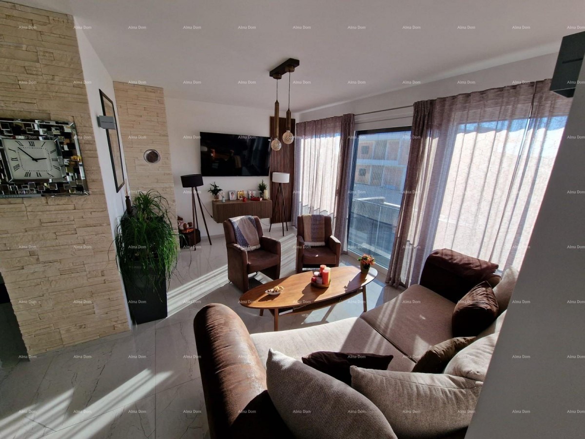 Prodaja luksuzne vile v Medulinu – 100 m od morja 25