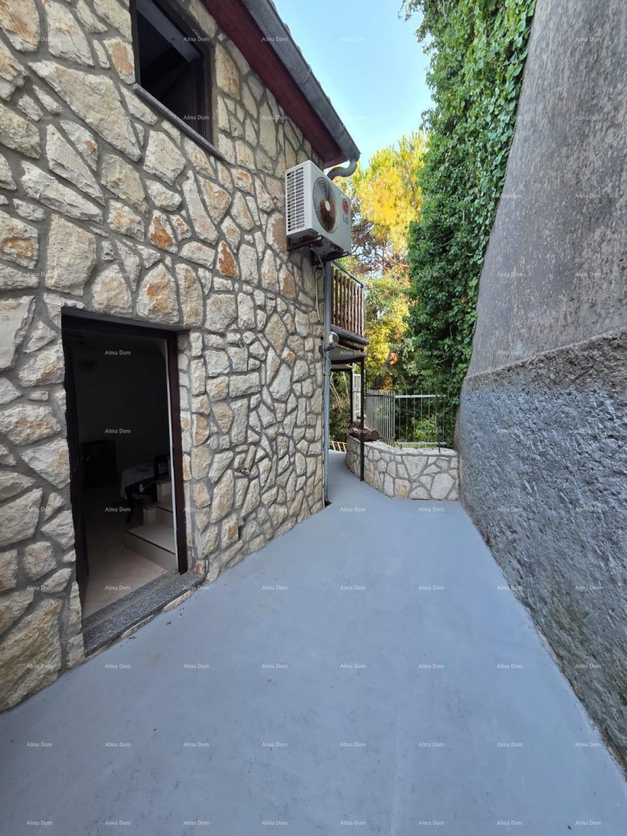 Kuća u Ližnjanu – 62 m² s okućnicom 1