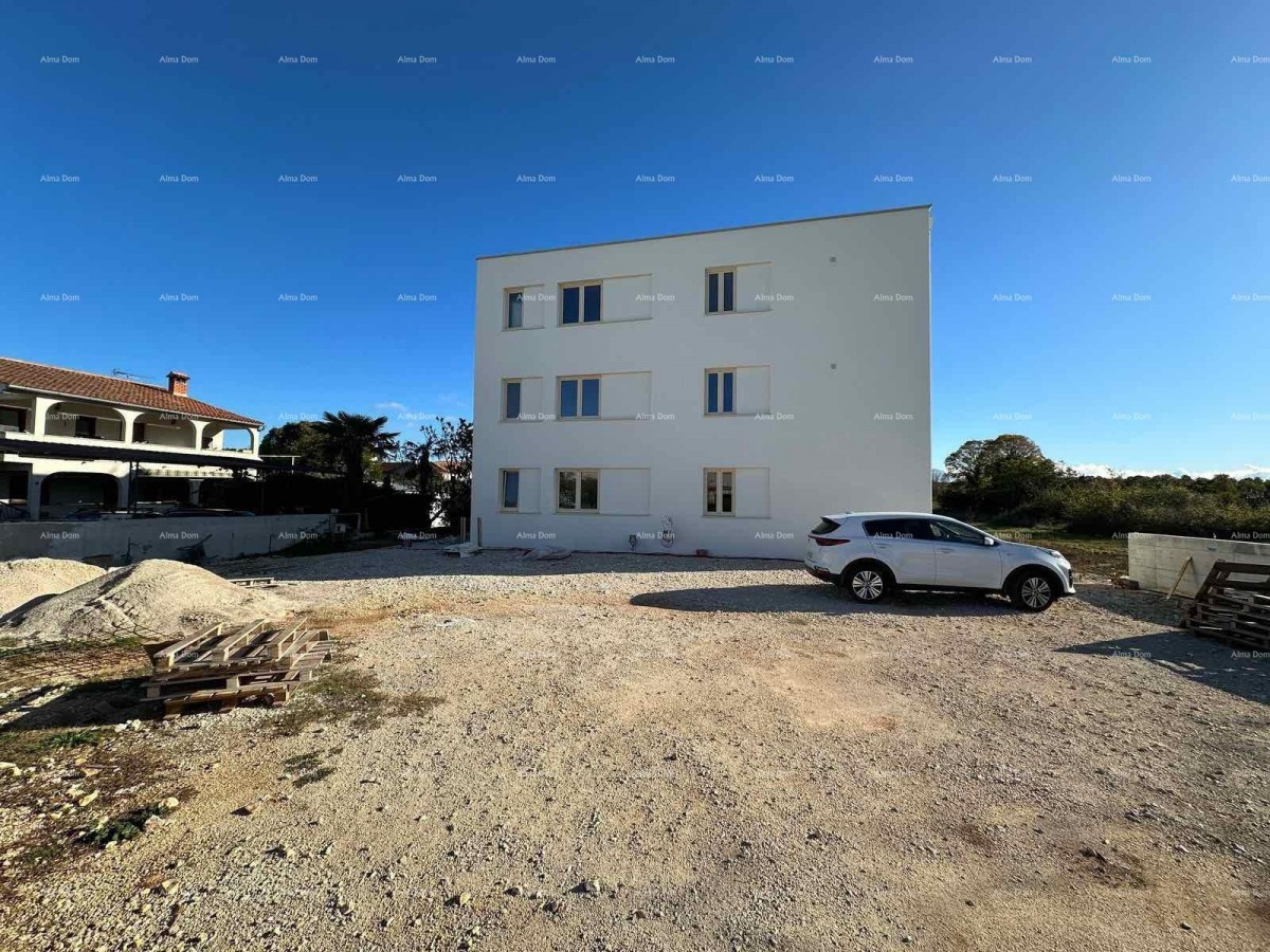 Продажа квартиры, Пореч. Полностью меблирована. 3