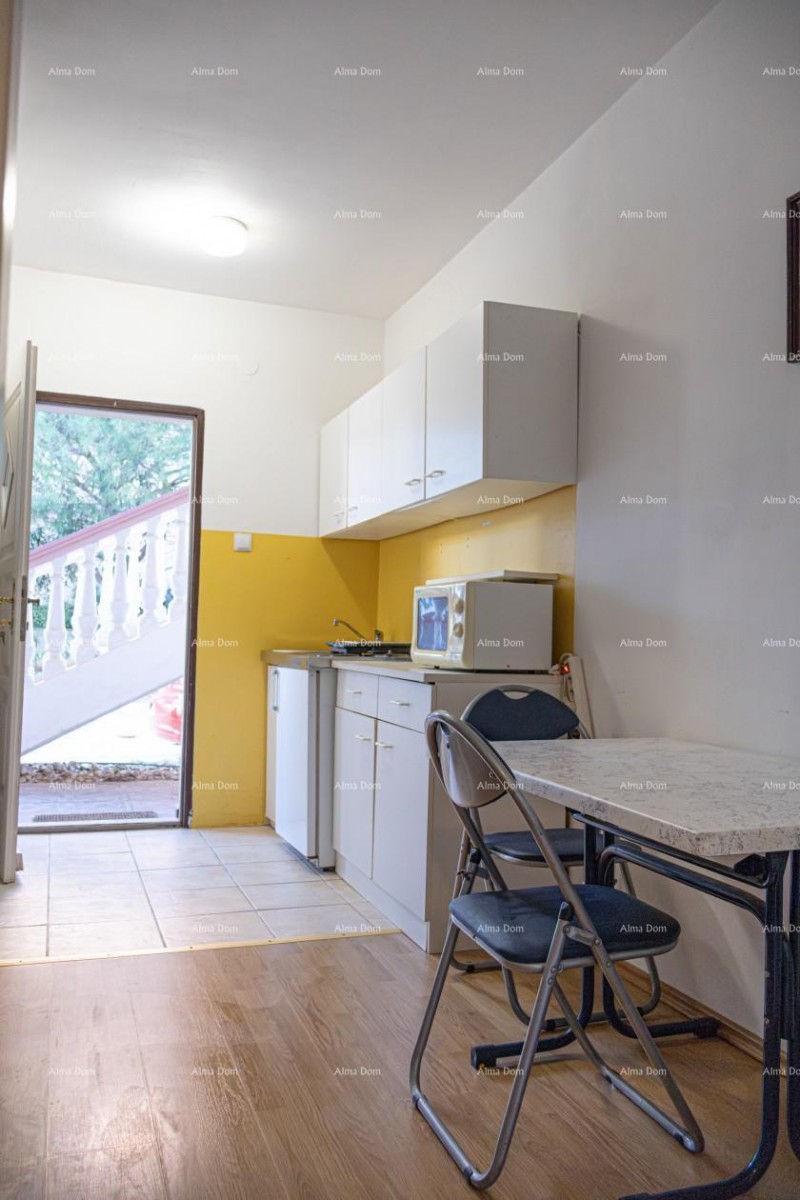 Приземная квартира с лоджией и бассейном. Медулин. 3