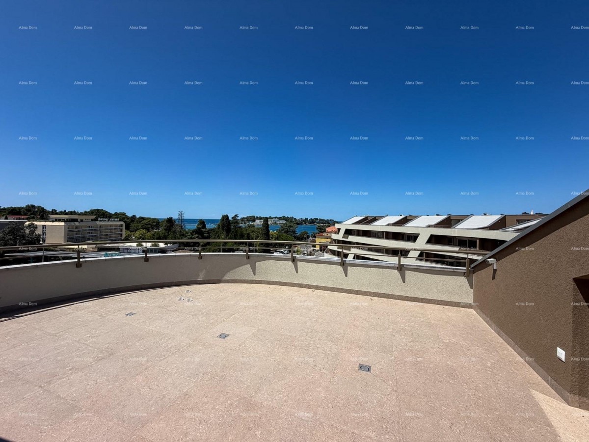 Two-Bedroom Apartment in the Center of Poreč 21