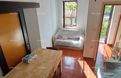 Na prodaju kuća  – Raša