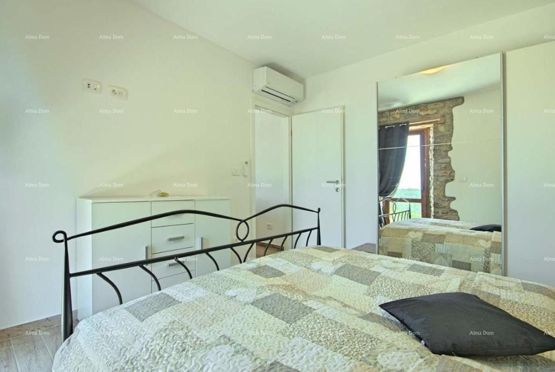 Prodaje se kamena kuća s pogledom na more, Buje 5