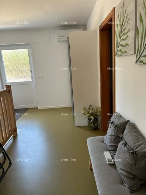 Čudovita vila s pogledom na morje. POMER 17