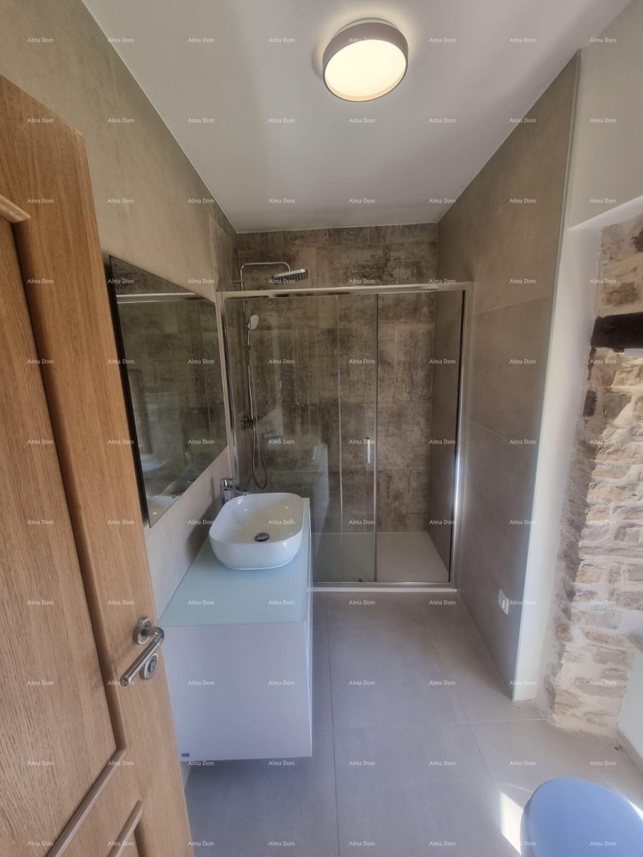 Prodaje se renovirana kuća, Barban 10