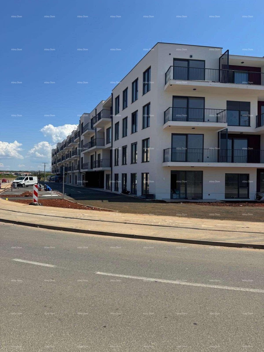 UMAG – New Construction! Apartment in a Modern Residential Complex, 1-28 16