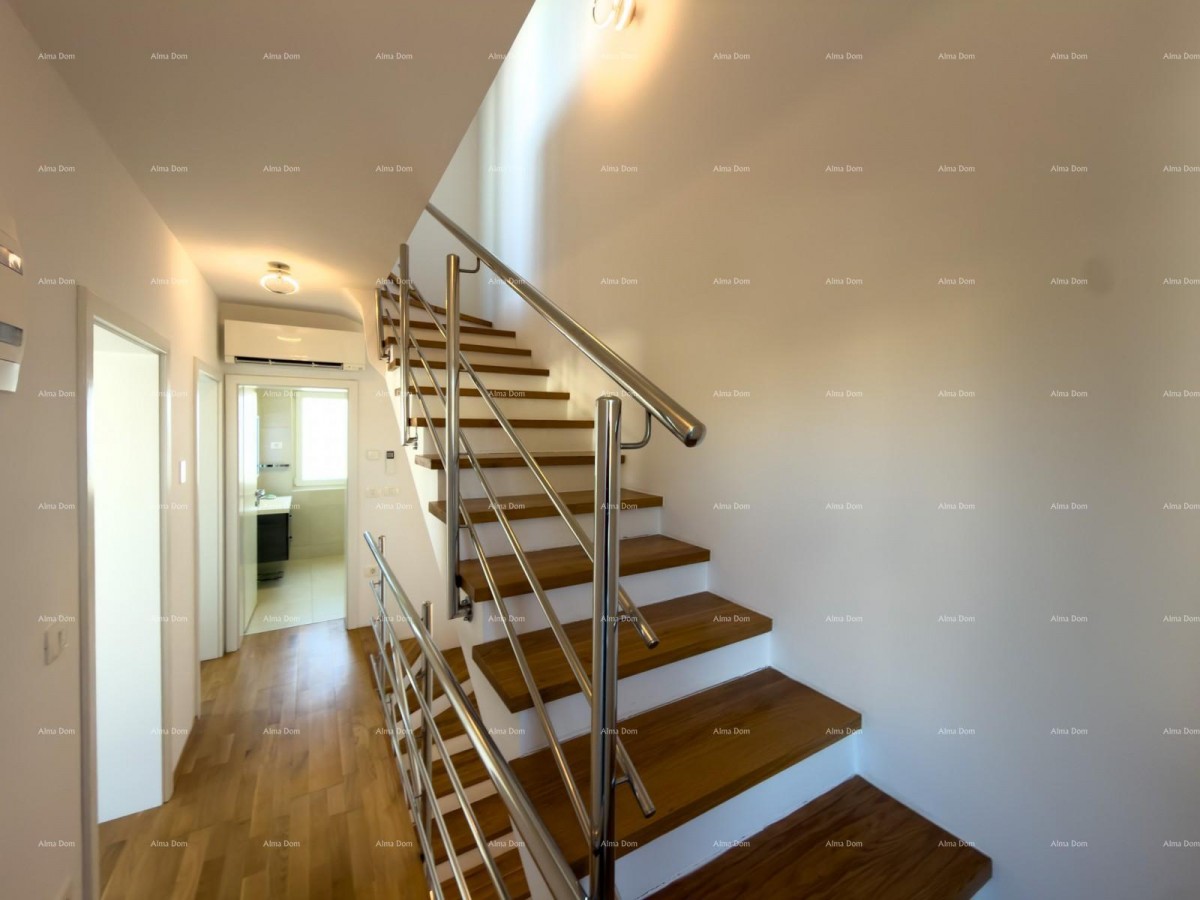 Продается привлекательный дом в Премантуре с видом на море 27