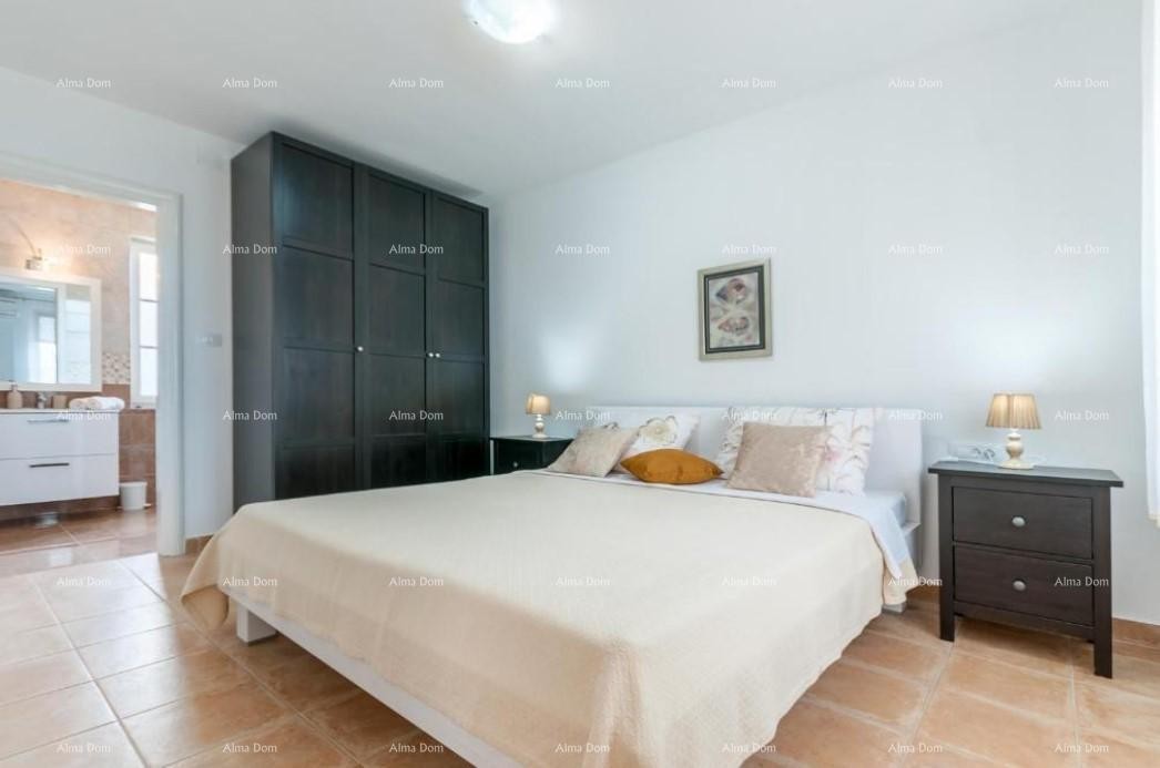 Villa with swimming pool for sale, near Barban 19