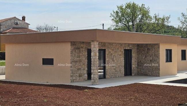 Prizemna kuća s bazenom – okolica Poreč 1