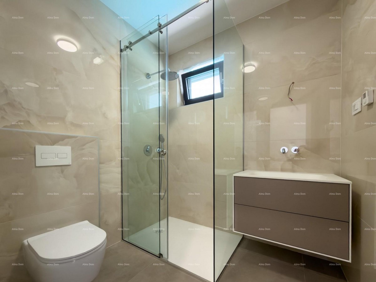 Современная вилла в 100 метрах от моря! 16