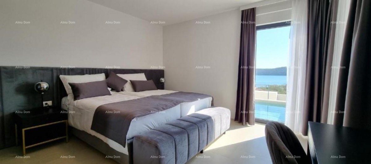 Predivan stan u Medulinu sa garažom. Blizina mora i plaže cca 500 metara. 2