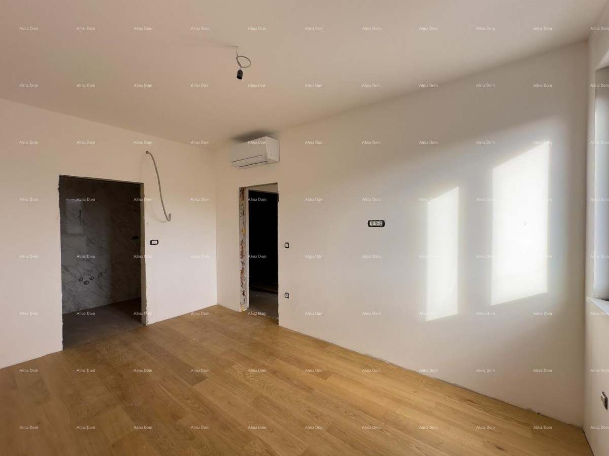 Красивая квартира в двухквартирном доме. ЛАБИН 27