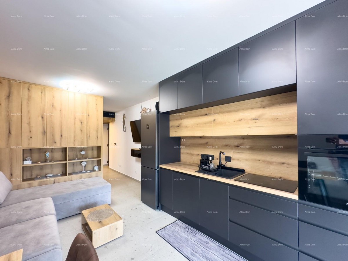 Vendiamo un appartamento completamente ristrutturato a Duga Uvala! 14