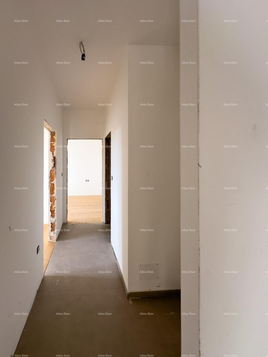 Красивая квартира в двухквартирном доме. ЛАБИН 21