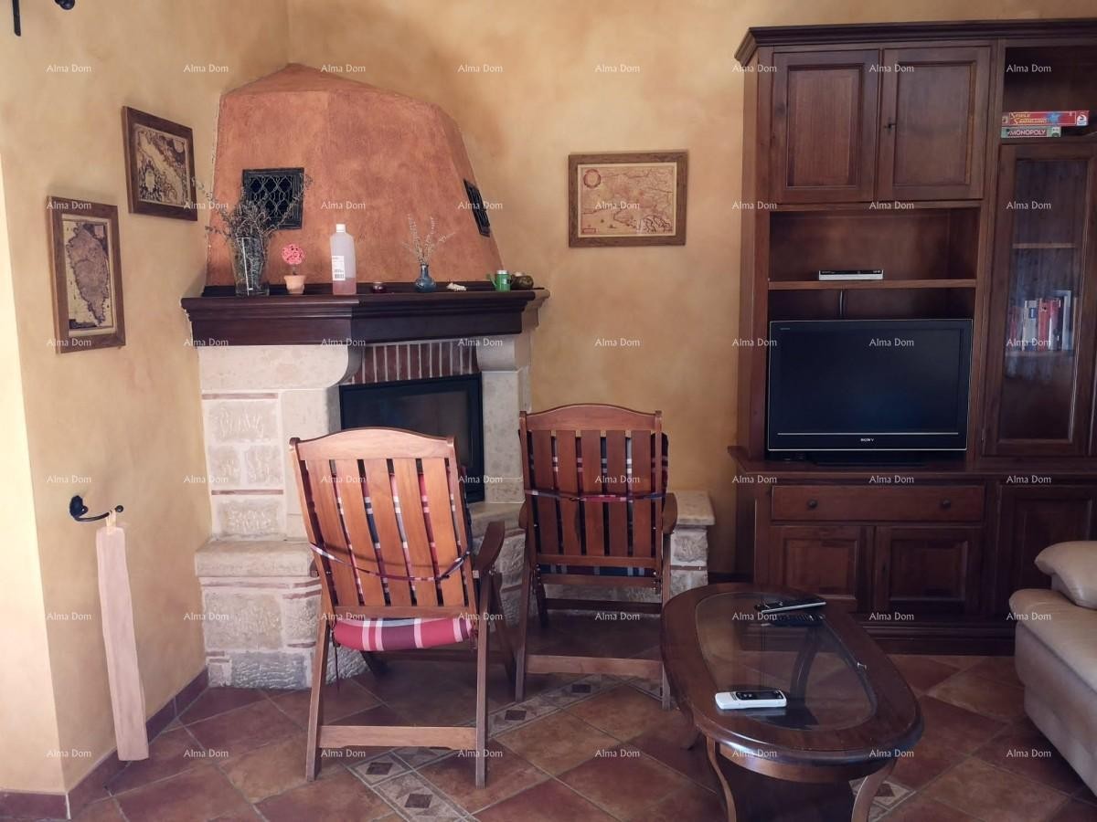 Beautiful house with large pool 7