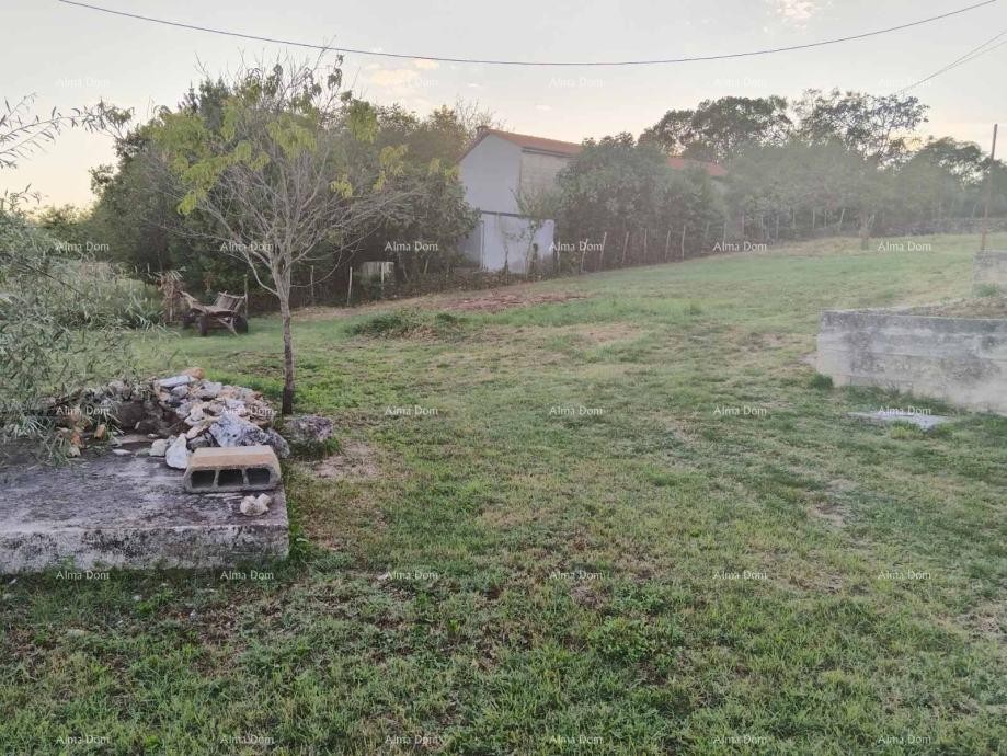 Building land with a sea view and existing structures  Barban 1