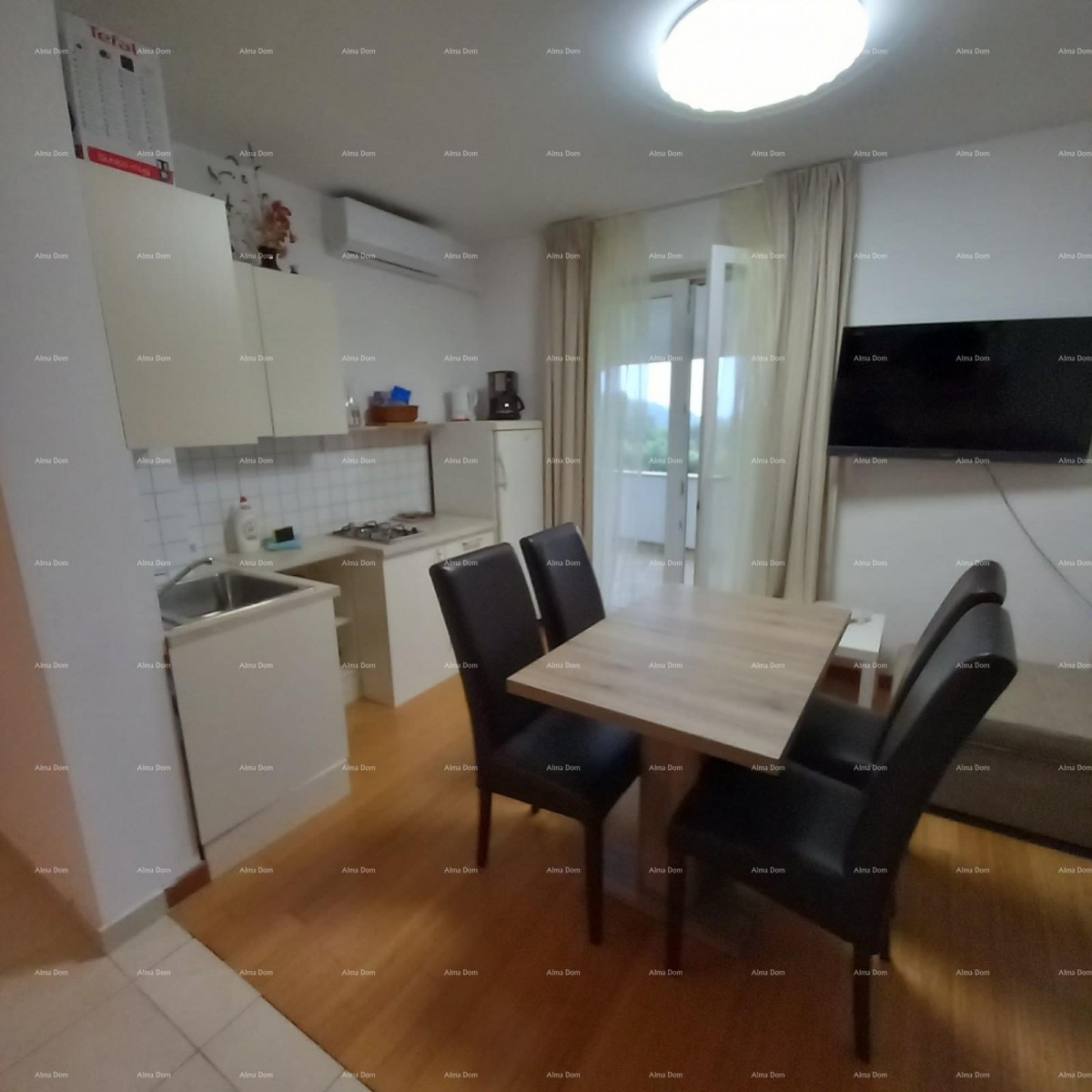 NA PRODAJU – Hiša z dvema ločenima stanoma, Premantura 11