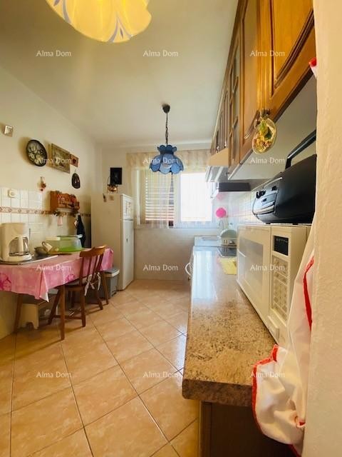 Prostrana hiša v Puli z velikim dvoriščem in številnimi možnostmi 26