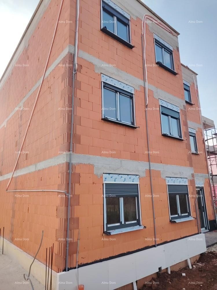 Трехкомнатная квартира с большой террасой 4