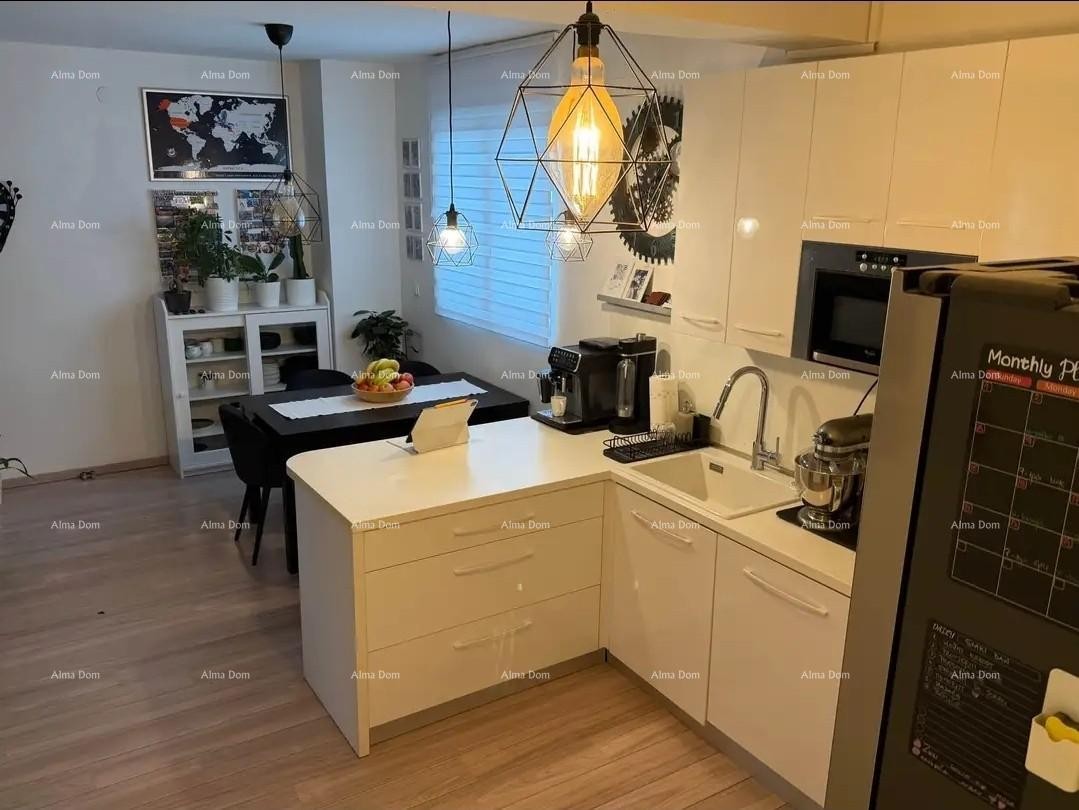 Prostrani stan u Puli s 2 spavaće sobe i parkingom, blizu centra i plaže 3