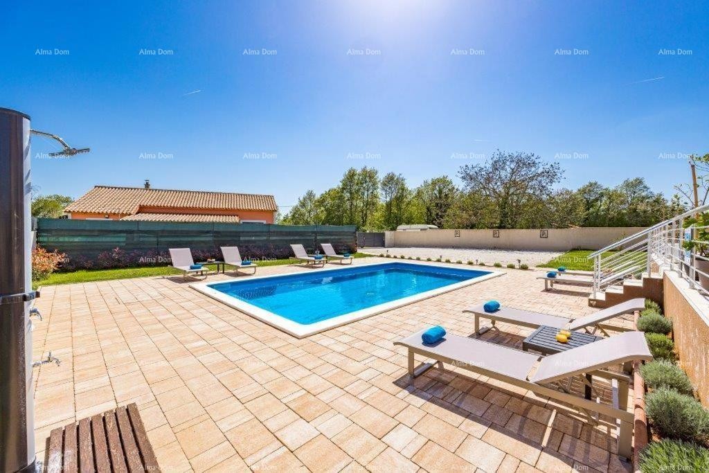 Роскошная вилла с бассейном на продажу – Истрия, окрестности Барбана 2