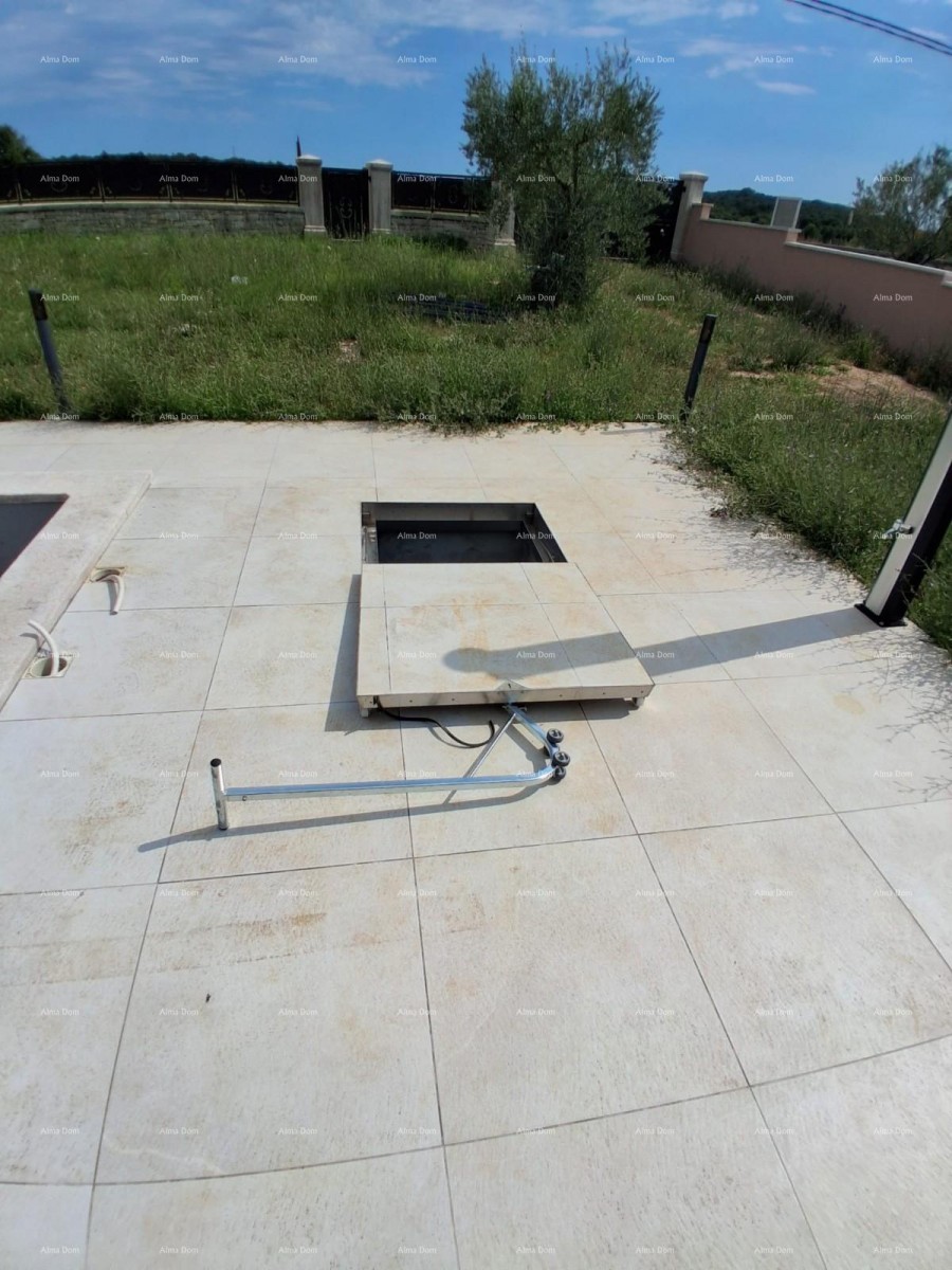 Продажа - роскошный дом на большом участке с бассейном, спа-салоном и тренажерным залом, Пореч! 47