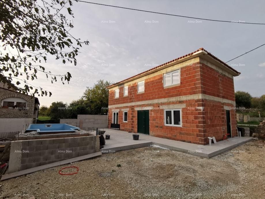 Prodaje se  atraktivna kuća u visokoj fazi gradnje, blizu Kanfanara 4