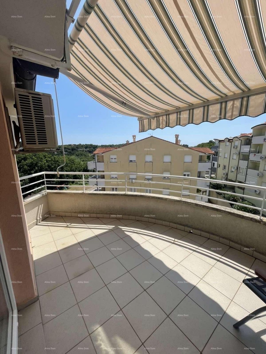 Pula, Veruda – Lungomare, Stan, 73 m² con garage, 300 m dal mare 1