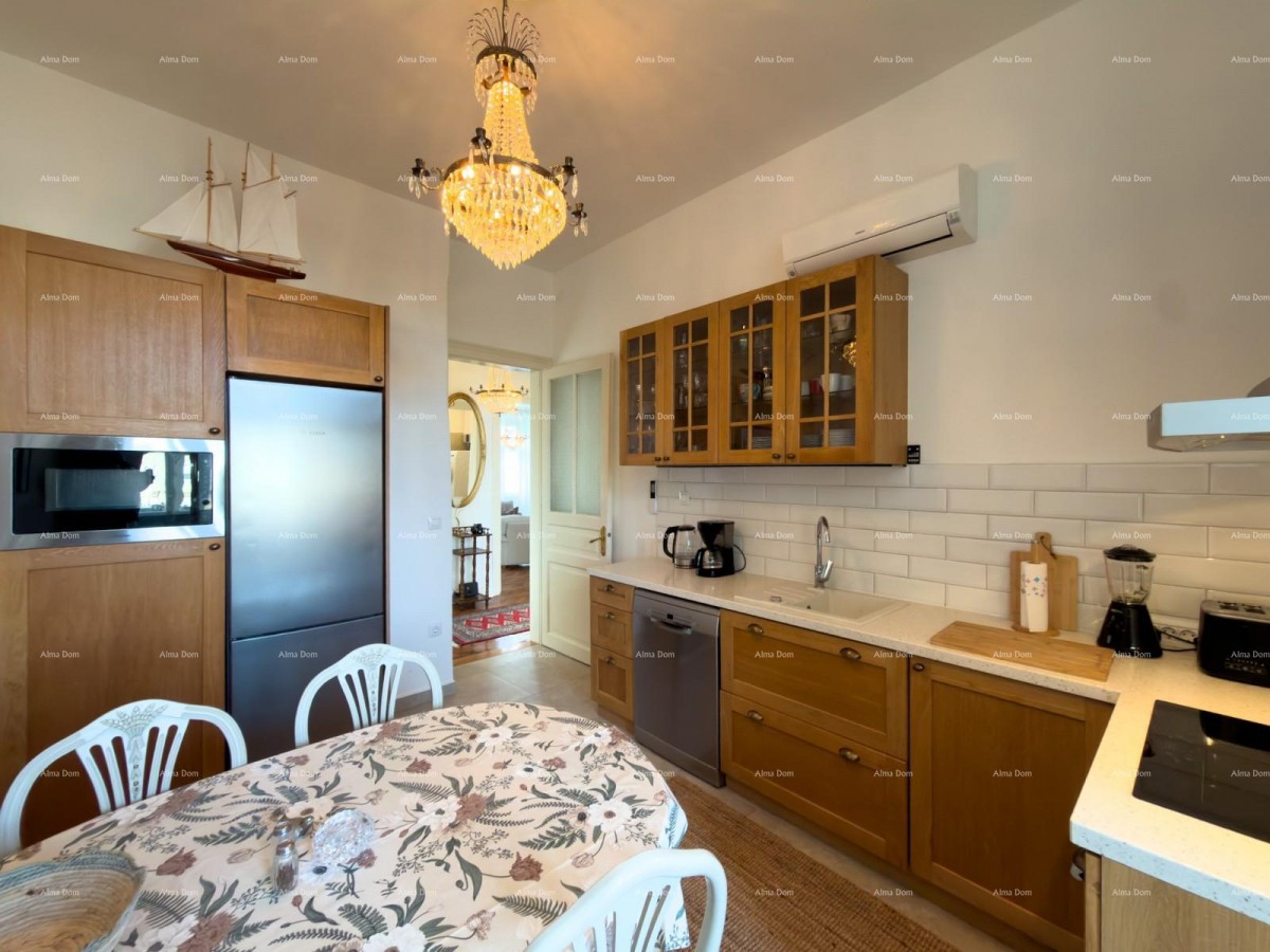 Ristrutturato appartamento nel centro di Pola! 25