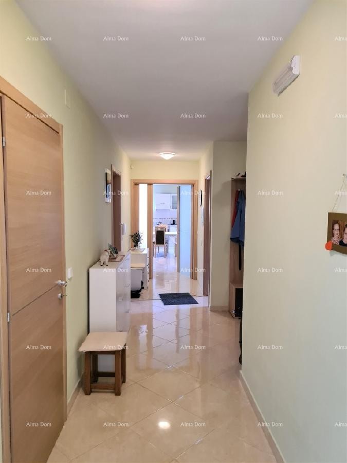 Лижнян продается один большой и один маленький дом. 27