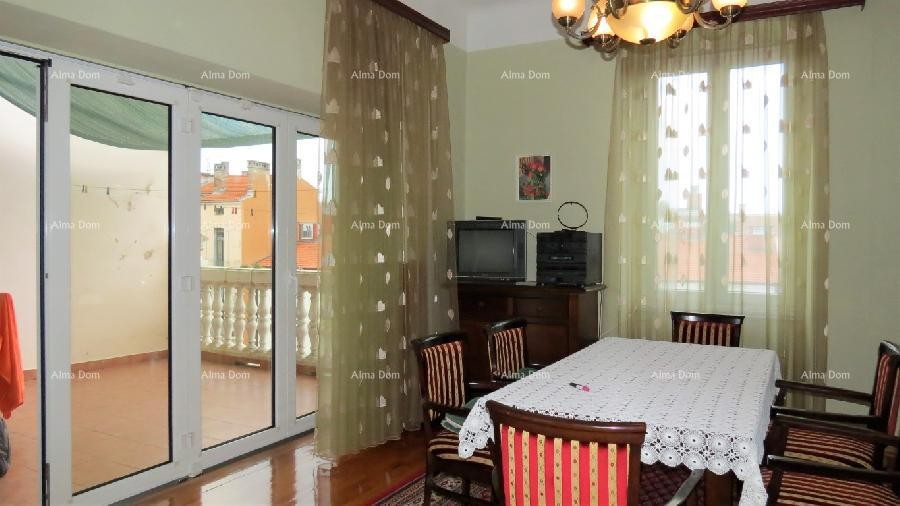 Stan - PULA BLIZINA KAZALIŠTA. 13