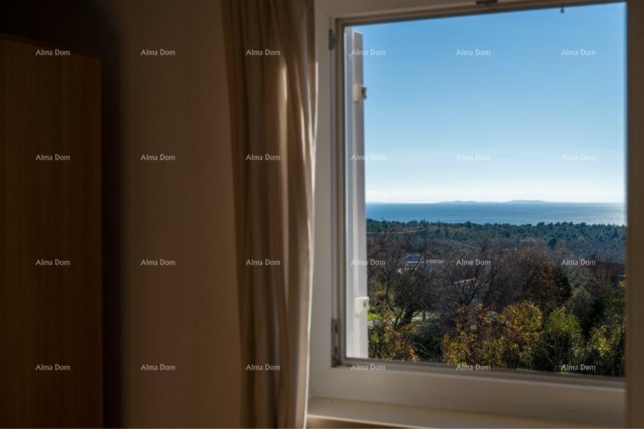 Rasa, House with a Pool and Sea View 8