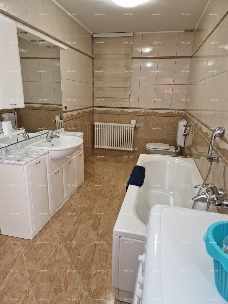 UMAGO - Spaziosa casa con ampio giardino, prima fila al mare 15