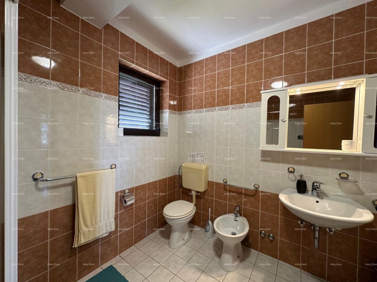 Prodajemo hišo s pet apartmajev na odlični lokaciji! 13