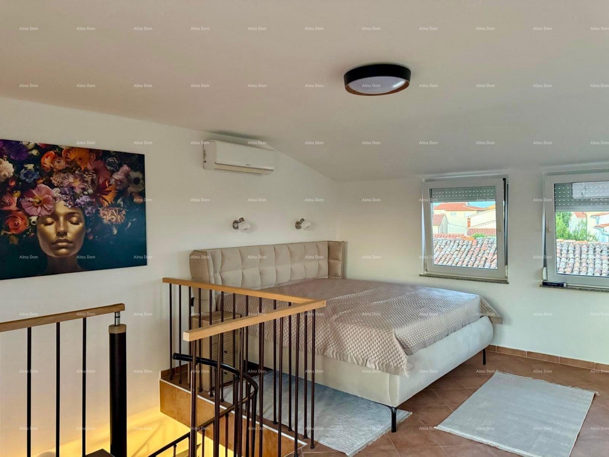 Prodaja - prenovljena hiša na odlični lokaciji z dvema apartmajema in čudovitim razgledom, Medulin! 13