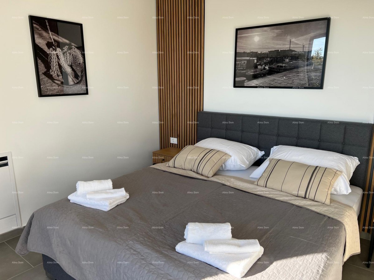 Vendita di una moderna villa con piscina, Svetvinčenat! 16