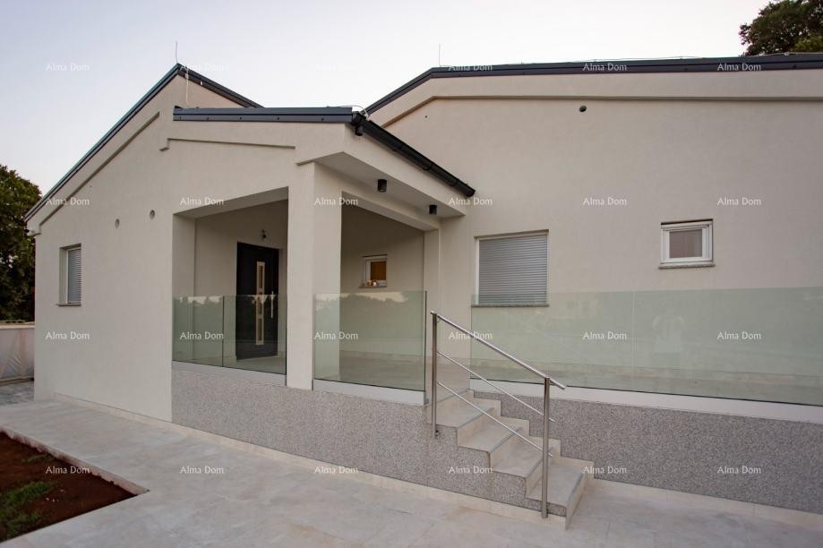 Kanfanar – Moderna prizemnica con piscina in un ambiente tranquillo 1