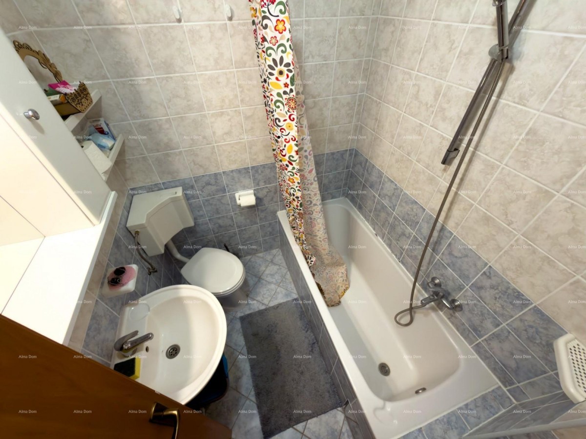 We are selling an apartment with a sea view! 18