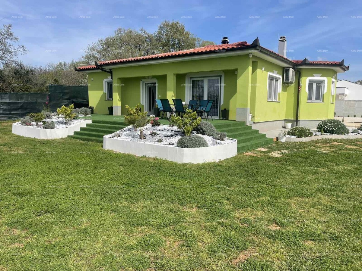 Prizemnica s velikim vrtom 2